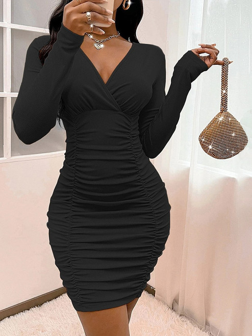 Solid V-neck Pleated Knitted Long-sleeved Hip-pack Dress 